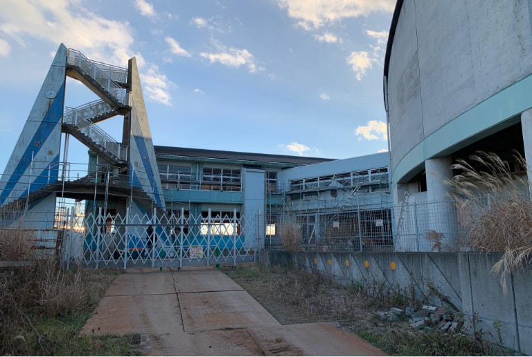 photo：Disaster Area / Ukedo Elementary School