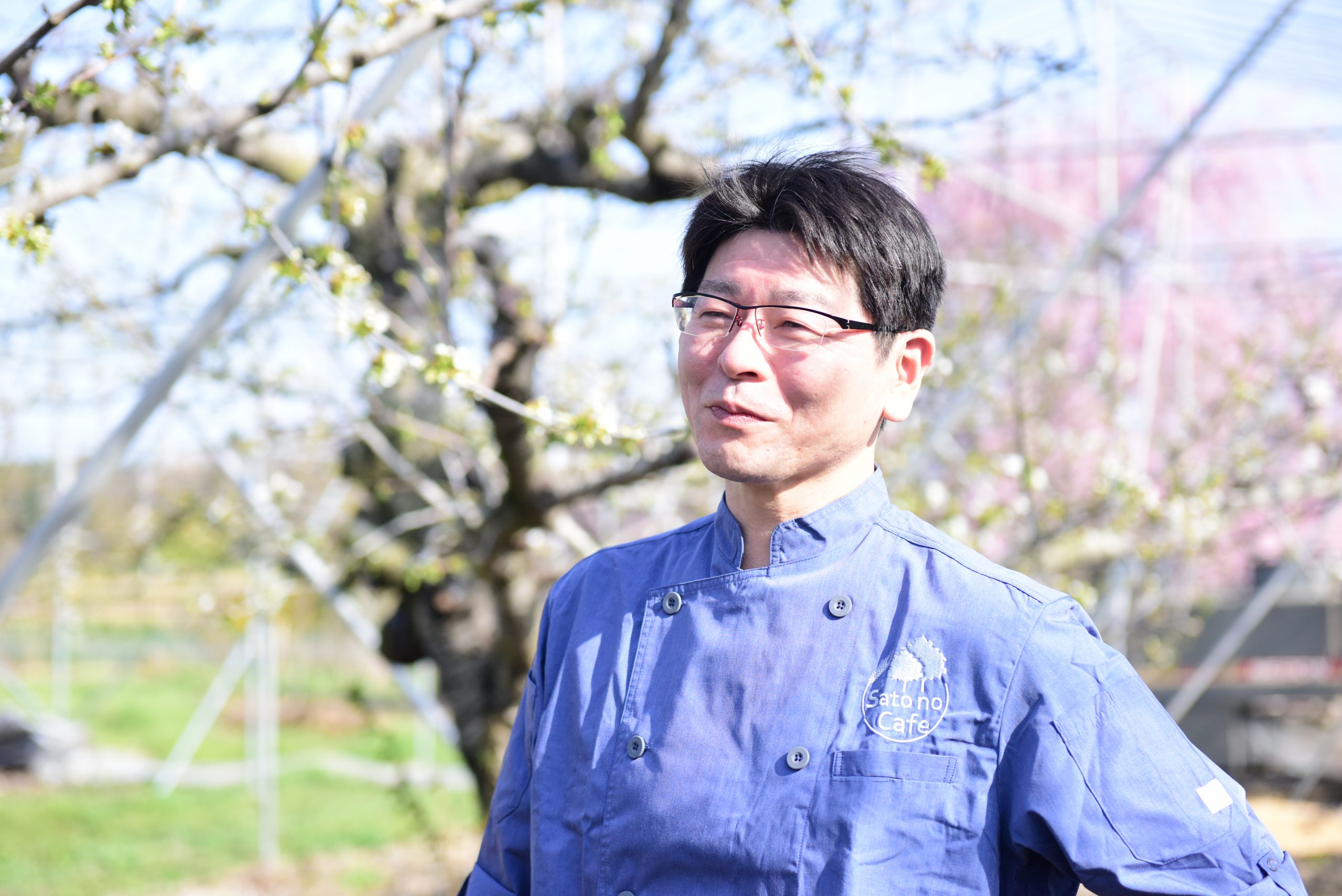 写真:里のカフェ シェフ 小野 仁