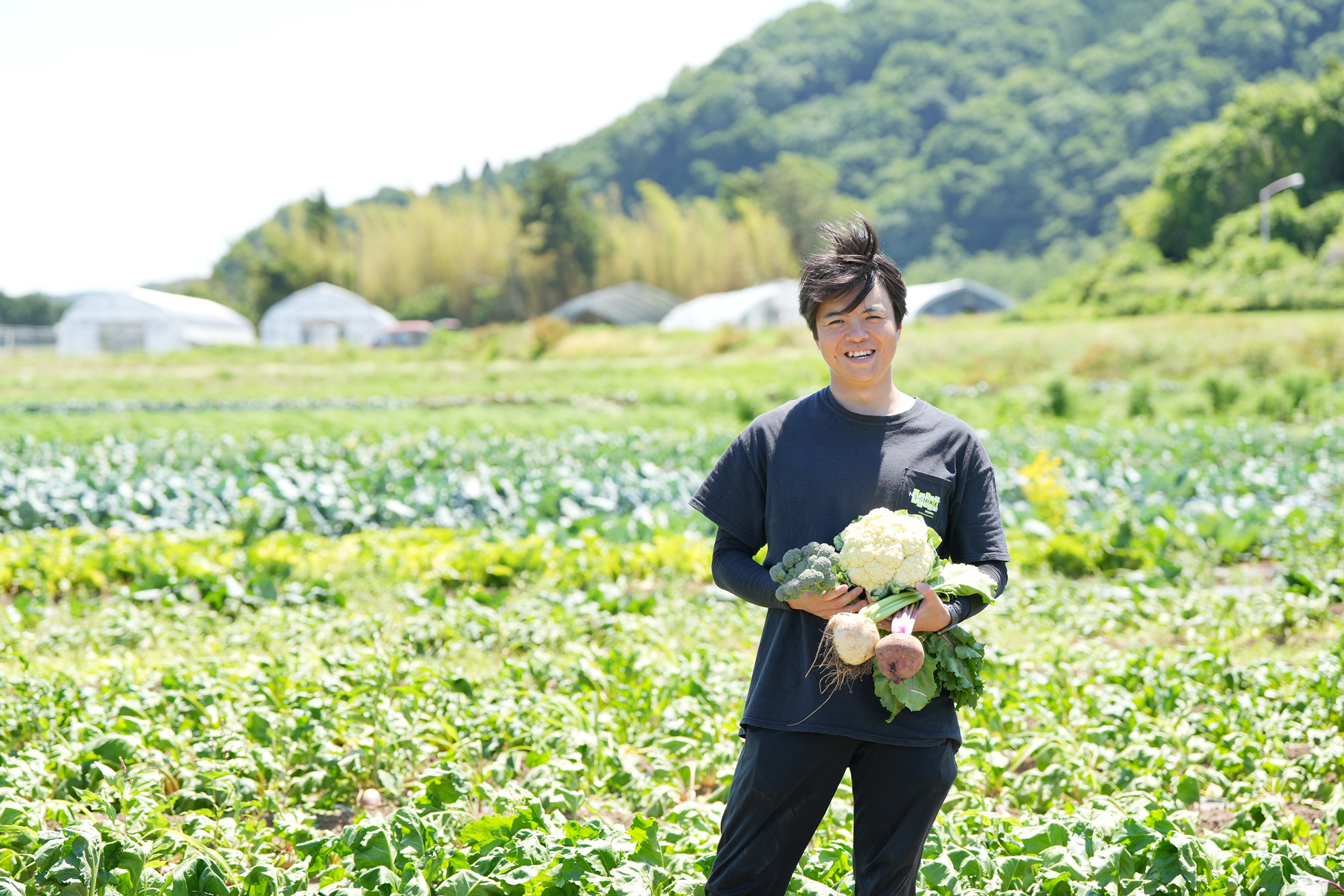 写真：鈴木農場　４代目 　鈴木 智哉
